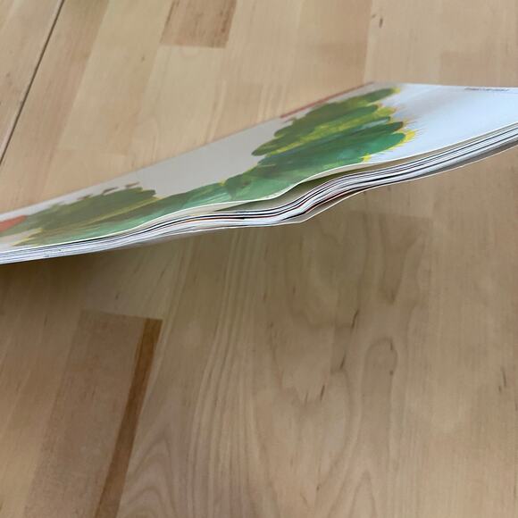 Vintage 80s Eric Carle The Very Hungry Caterpillar Paperback Book - Picture 6 of 7